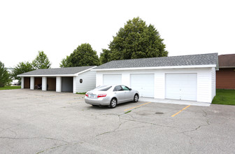 307-309 NE Trilein Dr in Ankeny, IA - Building Photo - Building Photo