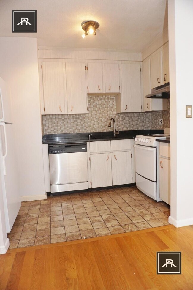 property at 10 Scottfield Rd