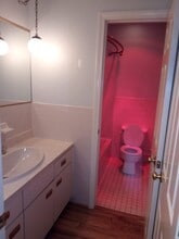 140 golfview dr in Manchester, NH - Building Photo - Building Photo