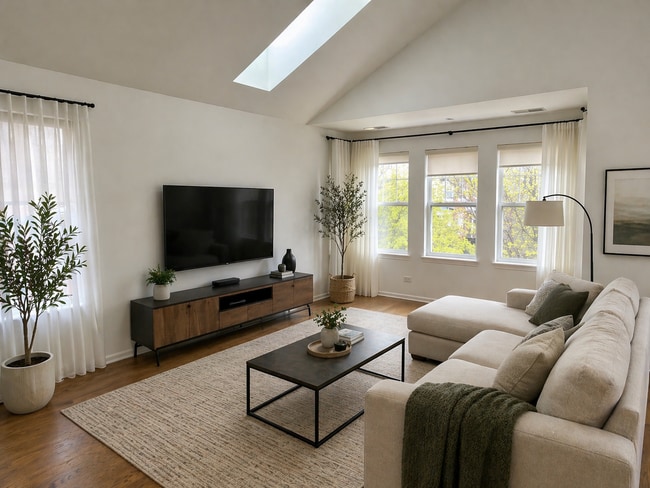 635 W Elm St, Unit C in Chicago, IL - Building Photo - Building Photo