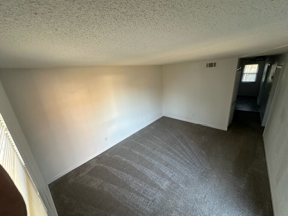 1143 N Graycroft Ave in Nashville, TN - Building Photo