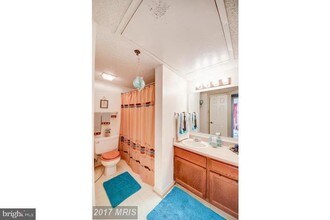 1504 Lincoln Way-Unit -201 in McLean, VA - Building Photo - Building Photo