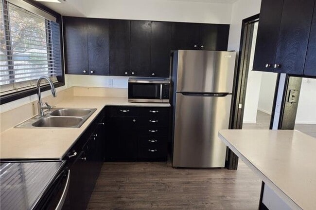 207 March Dr NE in Moses Lake, WA - Foto de edificio - Building Photo