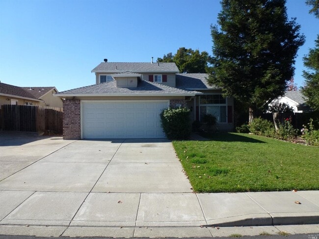 1006 Cinnabar Way in Vacaville, CA - Building Photo - Building Photo