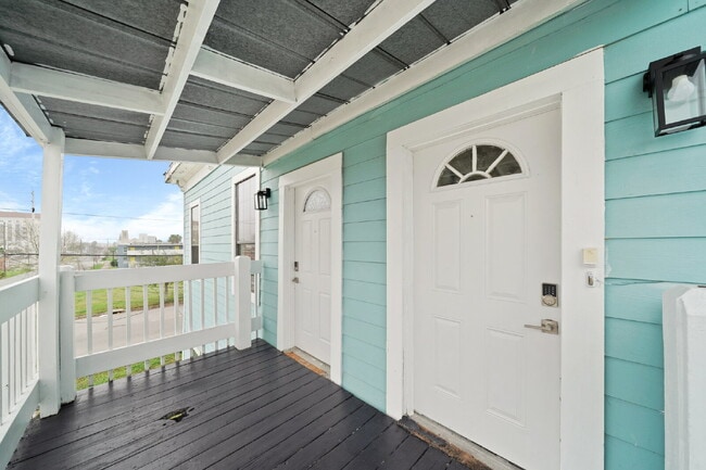 701 28th St in Galveston, TX - Building Photo - Building Photo