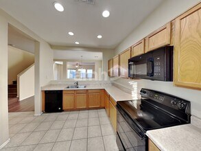 17254 N 184th Dr in Surprise, AZ - Building Photo - Building Photo