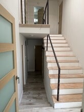 2396 Redlands Dr in Newport Beach, CA - Building Photo - Building Photo