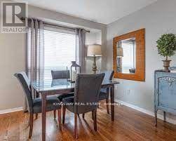 1240-1240 Westview Terrace in Oakville, ON - Building Photo - Building Photo