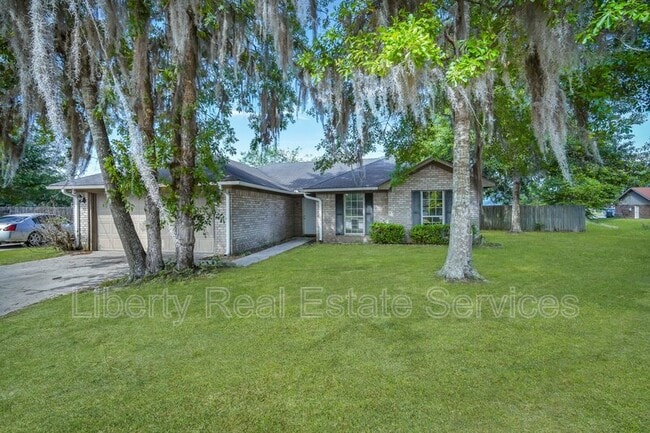 1501 Woodcrest Cir in Hinesville, GA - Building Photo - Building Photo