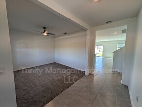10607 Quail Grv Wy in San Antonio, FL - Building Photo - Building Photo