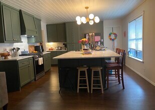 13702 Castle Grove Dr in San Antonio, TX - Foto de edificio - Building Photo