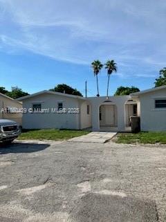 6181 SW 41st Ct in Davie, FL - Building Photo