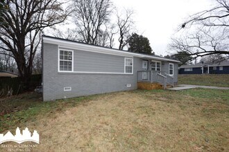 2474 Corning Ave in Memphis, TN - Building Photo - Building Photo