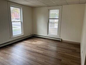 355 Winthrop St in Winthrop, MA - Foto de edificio - Building Photo