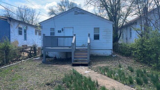 1163 Howell St in St. Louis, MO - Building Photo - Building Photo