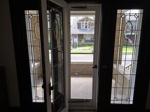 848 Beaconsfield Ave, Unit 1S in Grosse Pointe Park, MI - Building Photo - Building Photo