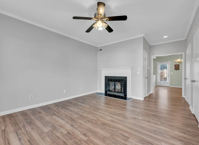 113 Lakebrink Dr in Nashville, TN - Foto de edificio - Building Photo