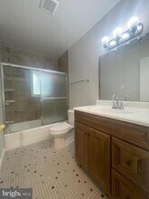 4304 San Carlos Dr in Fairfax, VA - Building Photo - Building Photo