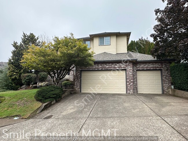 property at 16087 SE Goosehollow Dr