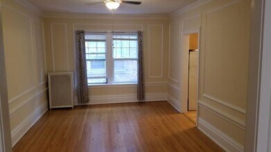 222 N Oak Park Ave in Oak Park, IL - Building Photo - Building Photo