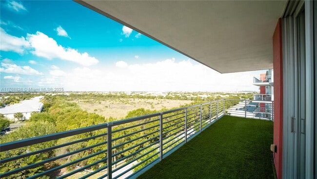 property at 7661 NW 114th Pl