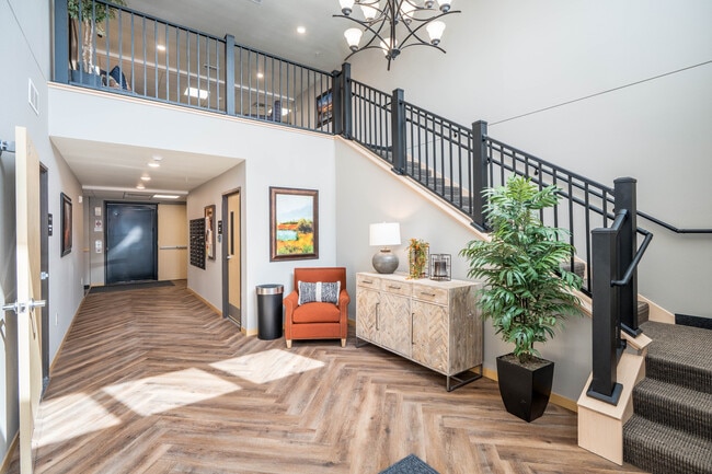 Hickory Grove in Belle Plaine, MN - Foto de edificio - Lobby
