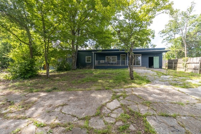9447 Lusk Rd in Strawberry Plains, TN - Building Photo - Building Photo