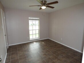 3406 Rockyridge Dr in Houston, TX - Building Photo - Building Photo