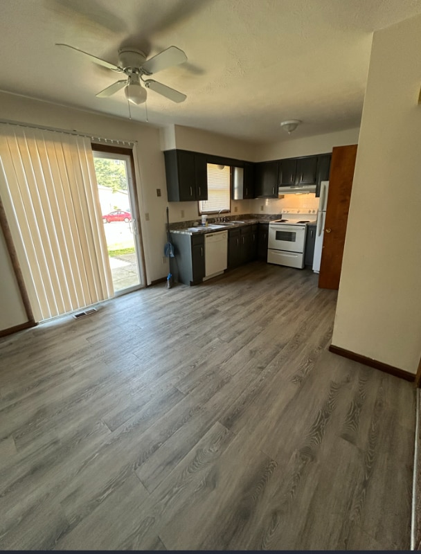 property at 2206 Harsh Ave SE