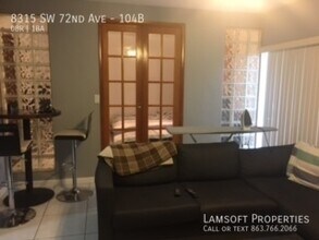 8315 SW 72nd Ave in Miami, FL - Building Photo - Building Photo