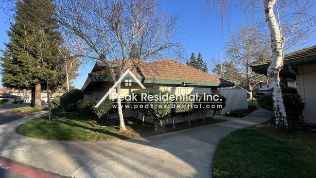 property at 504 Roundtree Ct