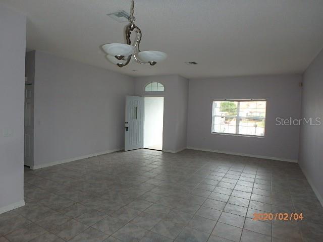 6 Center Pl in Palm Coast, FL - Building Photo - Building Photo