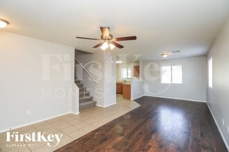 1858 E Omega Dr in San Tan Valley, AZ - Foto de edificio - Building Photo