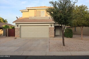 35161 N Bandolier Dr in San Tan Valley, AZ - Building Photo