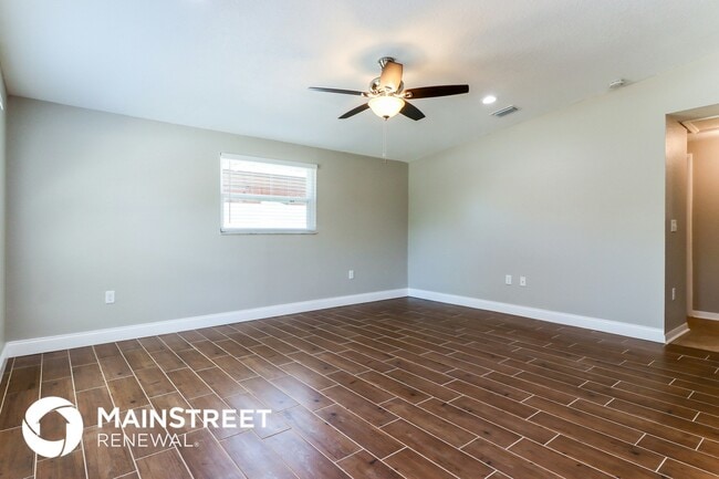 1204 N Maryland Ave in Plant City, FL - Foto de edificio - Building Photo