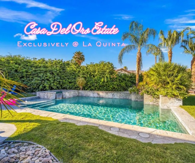 property at 44260 Vía Coronado