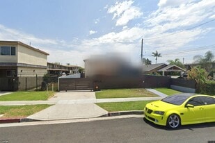 16222 Eucalyptus Ave in Bellflower, CA - Building Photo