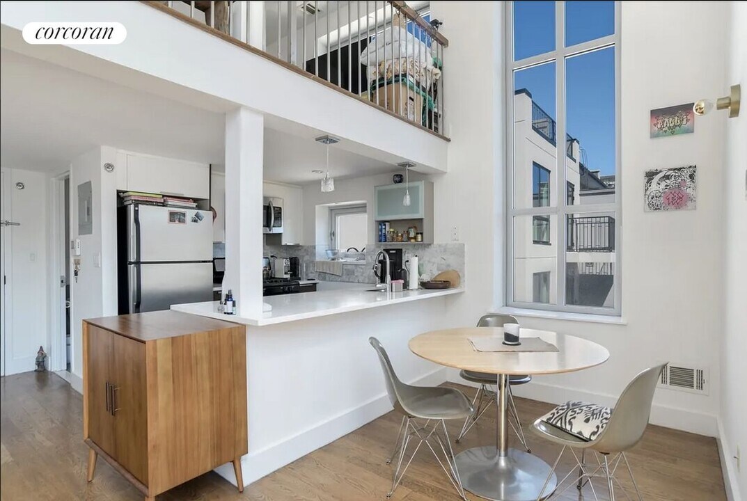 818 Dean St in Brooklyn, NY - Building Photo