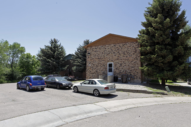 607 W Alpert Ave in Fort Collins, CO - Foto de edificio - Building Photo