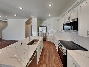 8973 S John Annie Ln in West Jordan, UT - Building Photo - Building Photo