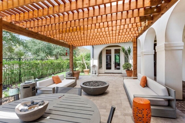 property at 3850 Sundance Hill Ln