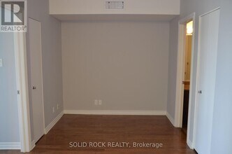 234-1234 Rideau St in Ottawa, ON - Building Photo - Building Photo