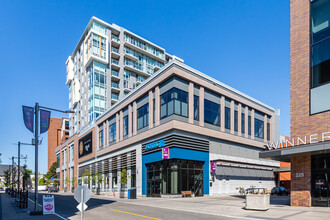 125 Marche Way in Ottawa, ON - Building Photo - Building Photo