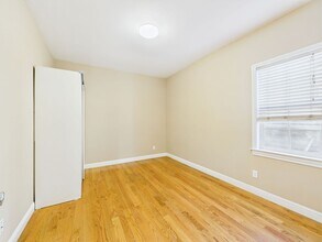 259 Brighton Ave in San Francisco, CA - Building Photo - Building Photo