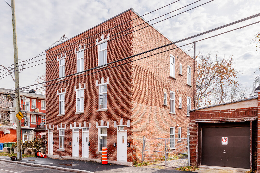 446 Hickson Rue in Verdun, QC - Building Photo