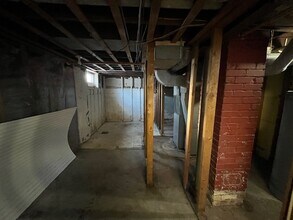 230 E Victoria St in South Bend, IN - Building Photo - Building Photo