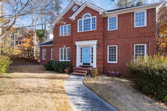 2293 Camden Dr SW in Marietta, GA - Foto de edificio - Building Photo