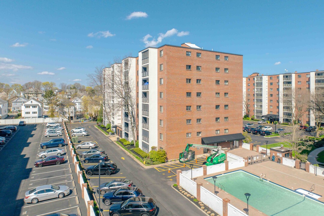 Wellington Condominiums in Medford, MA - Building Photo