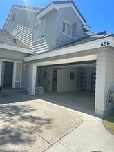 686 Pacific Cove Dr in Port Hueneme, CA - Building Photo - Building Photo
