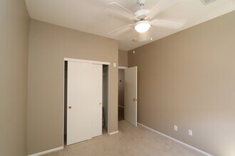 9702 W Mesa Vista Ave in Las Vegas, NV - Building Photo - Building Photo